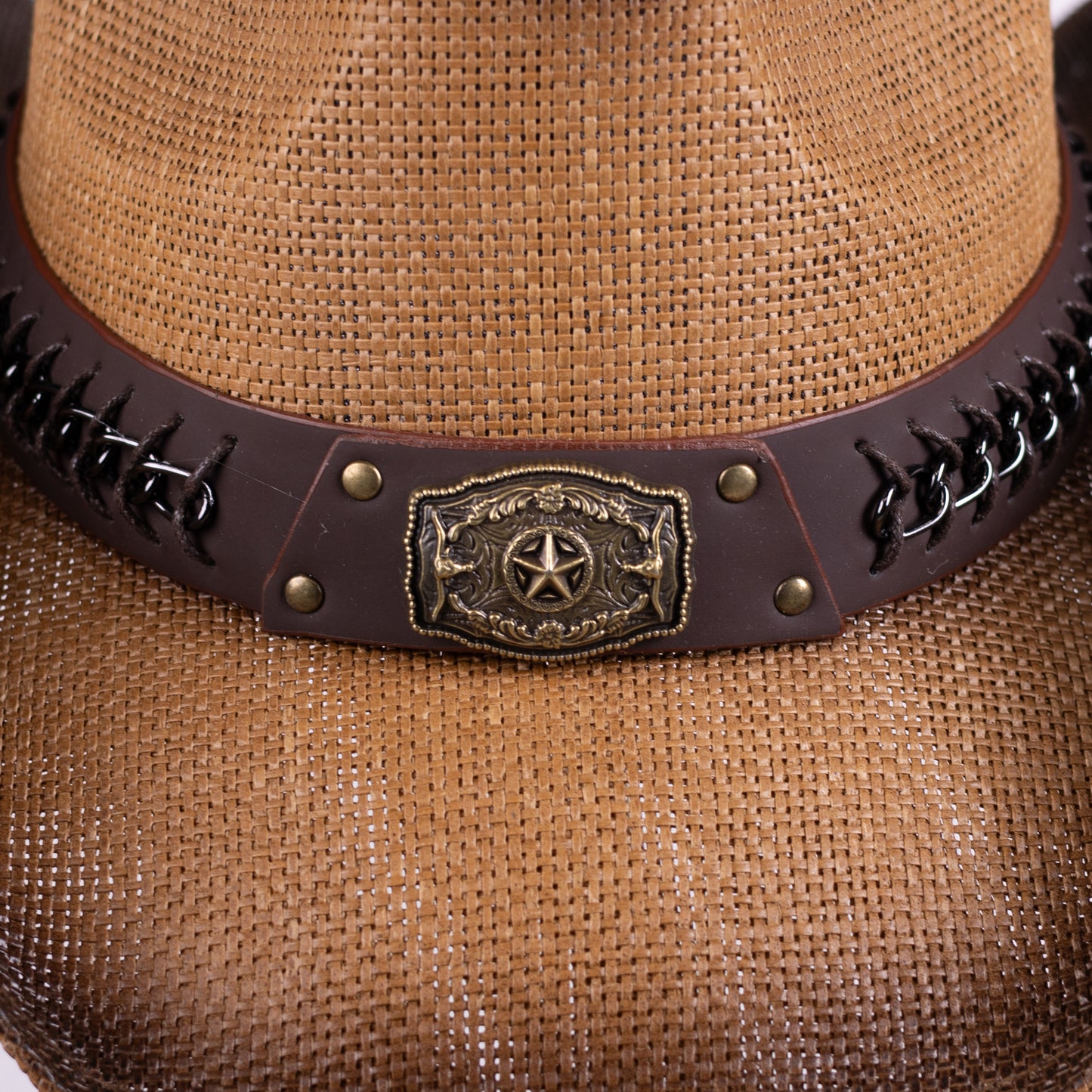 Sombrero vaquero con hebilla de estrella