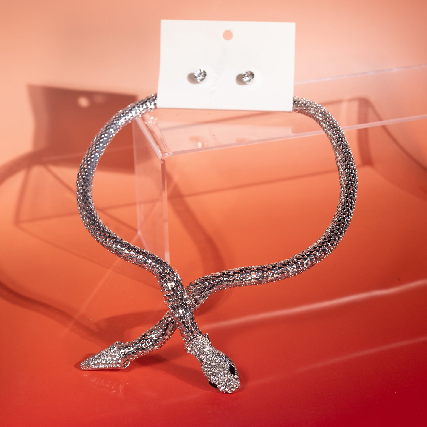 collar de serpiente