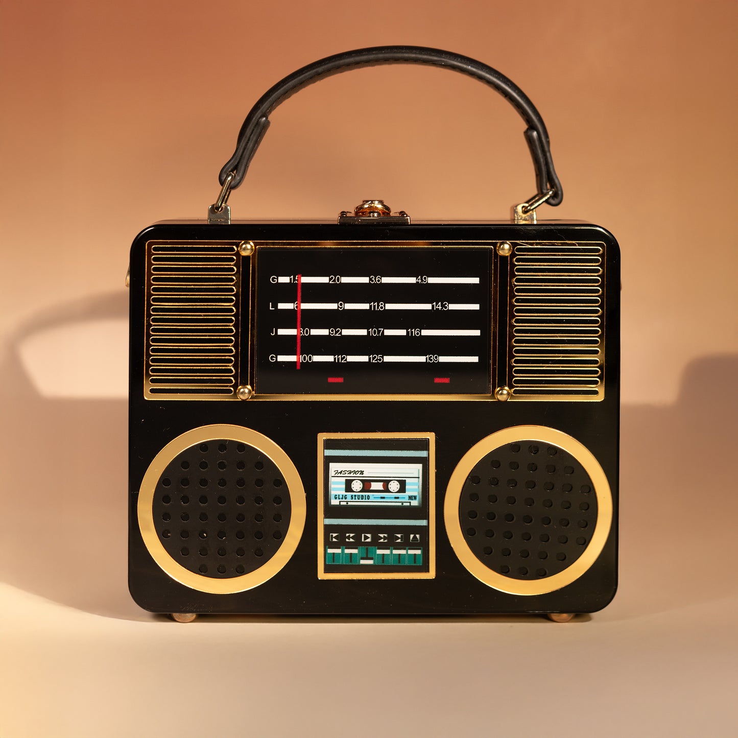 Bolso caja de radio
