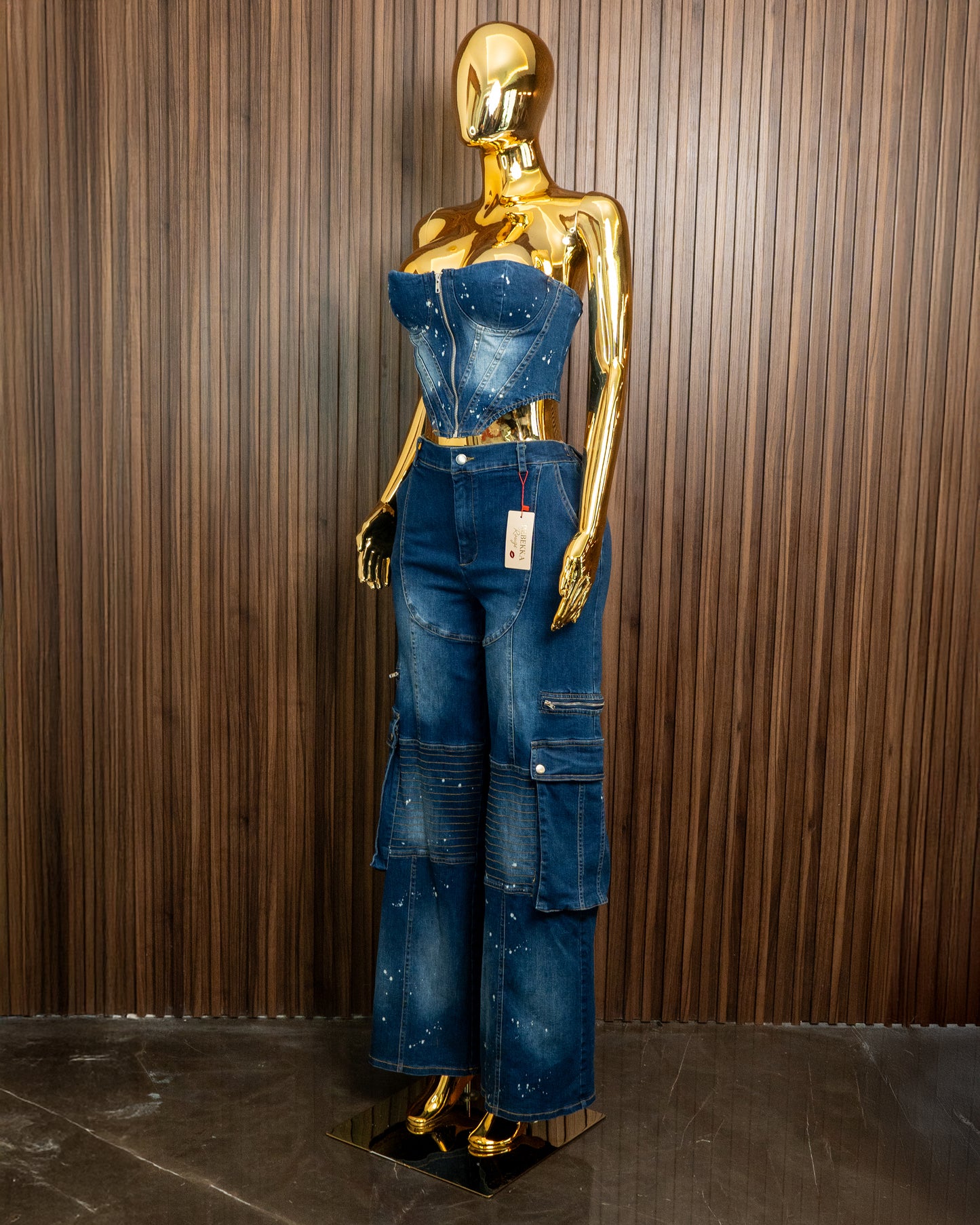 Conjunto jeans y top pintura