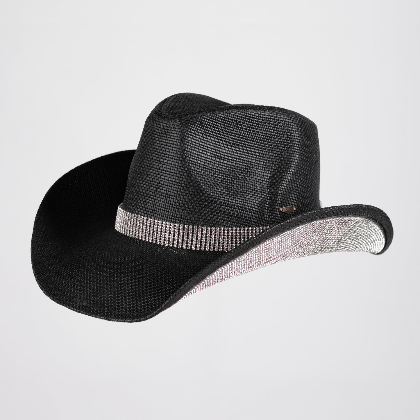 Sombrero con cinta de diamantes