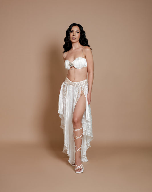 Conjunto blanco con detalles